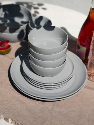 Dinnerware Set (16pc)