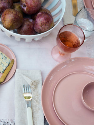 Dinnerware Set (16pc)